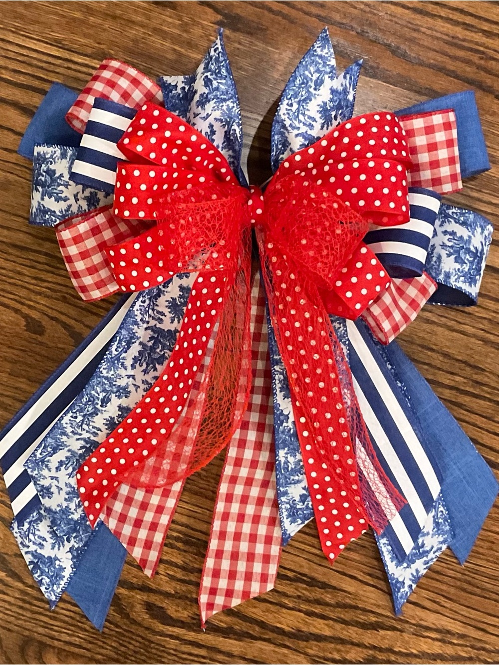 Patriotic Red, White & Blue Decorative Holiday Bow Wreath Accent